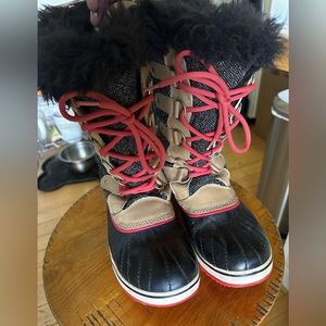 Sorel Joan of Arc Boots